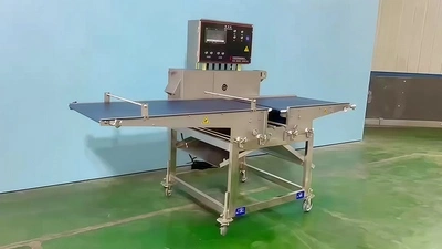 Cortadora de carne fresca en tiras